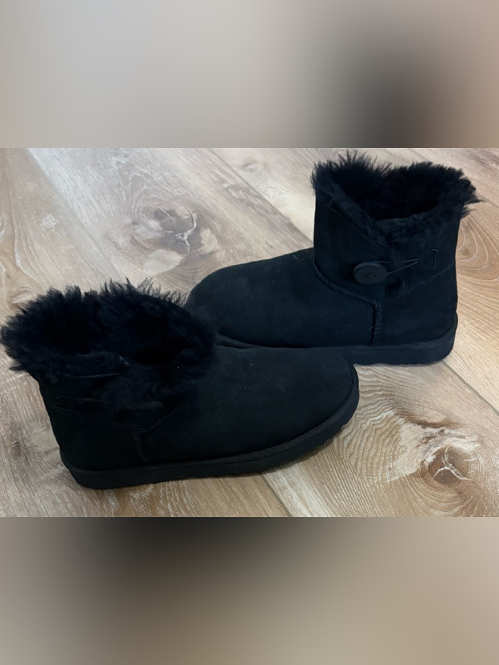 UGG Mini Bailey Button II Black Fur-Lined Winter Boots